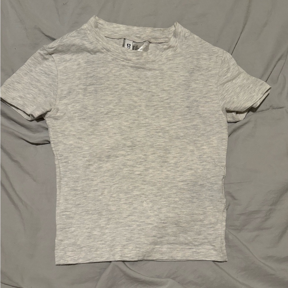 Divided grey t-shirt